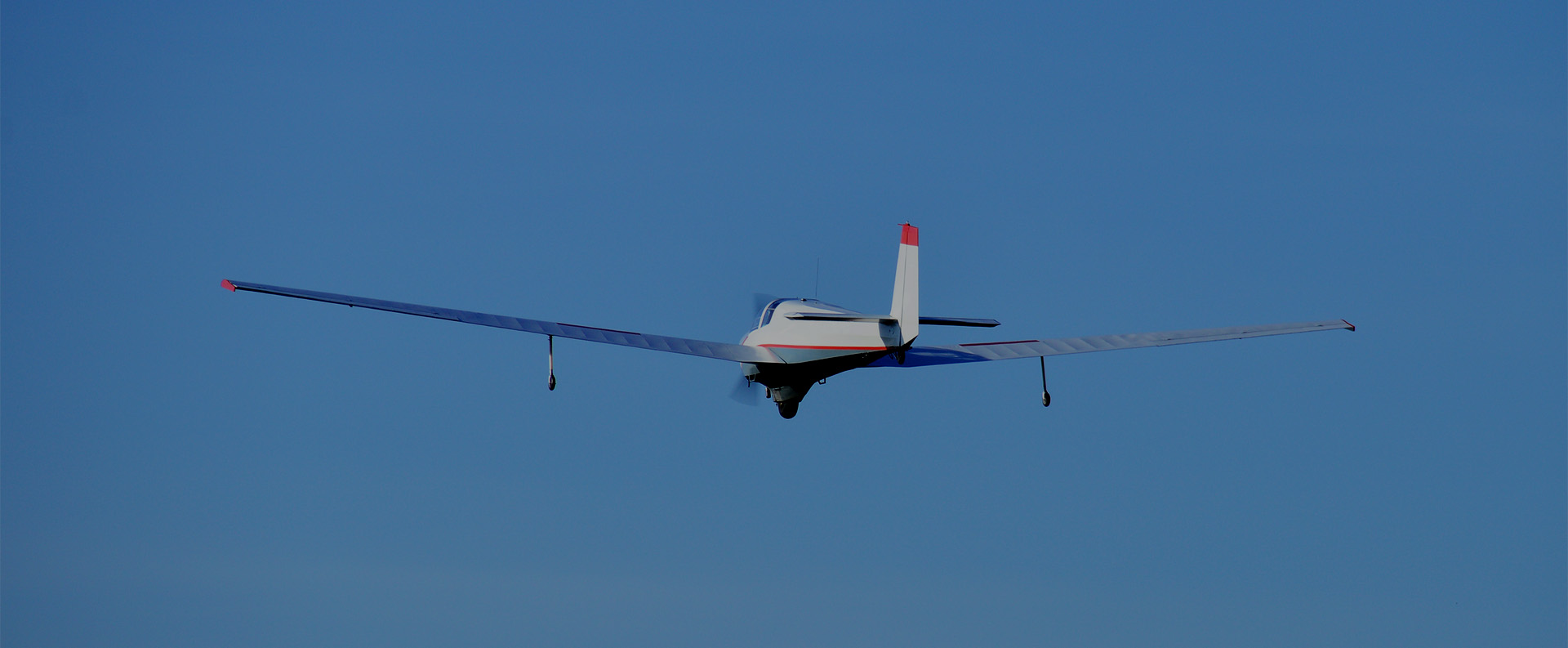 Power Glider on take-off